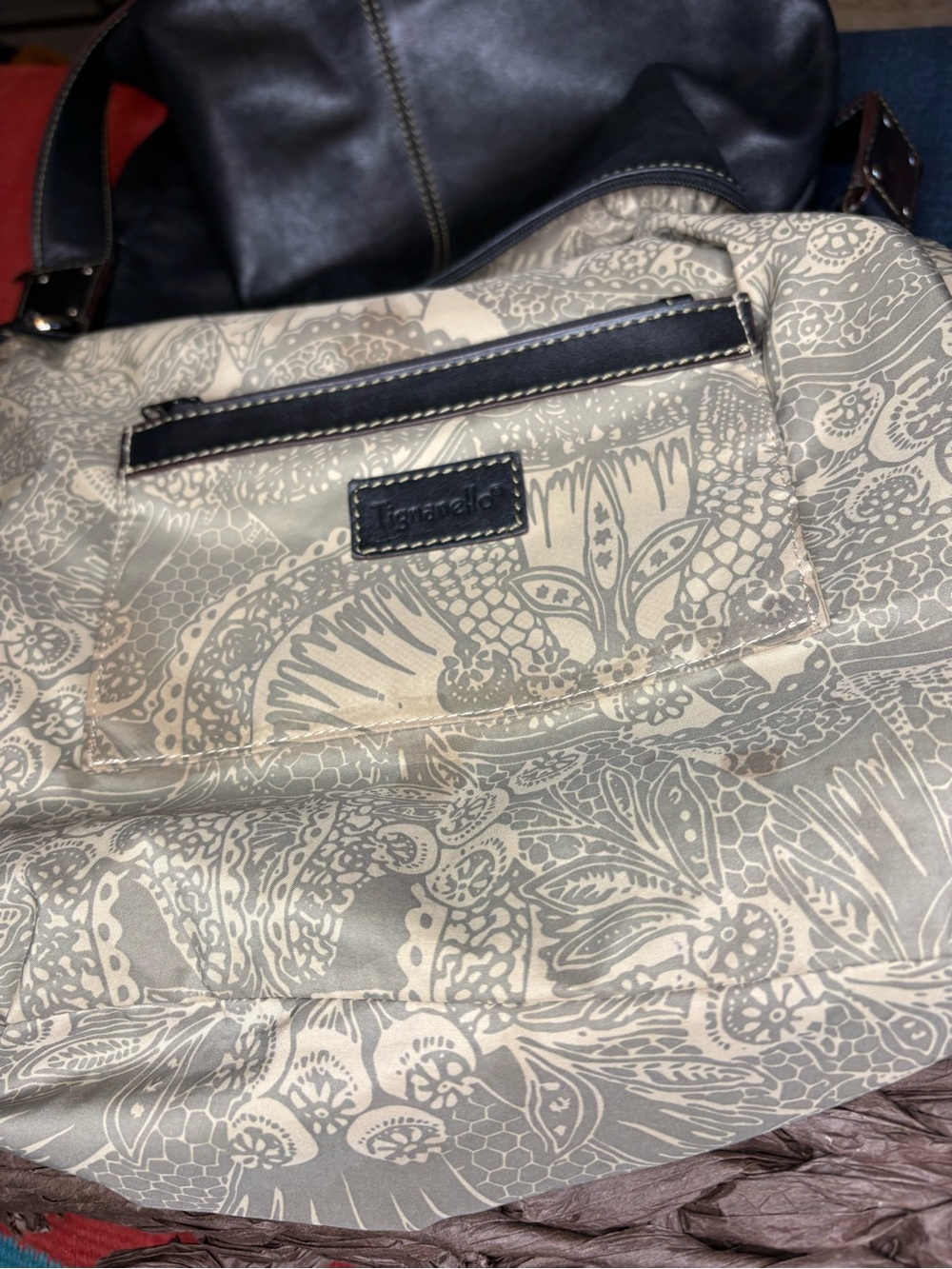 Tignanello Black Shoulder Bag- Multi-Pocket Shoulder Bag - Picture 10 of 15